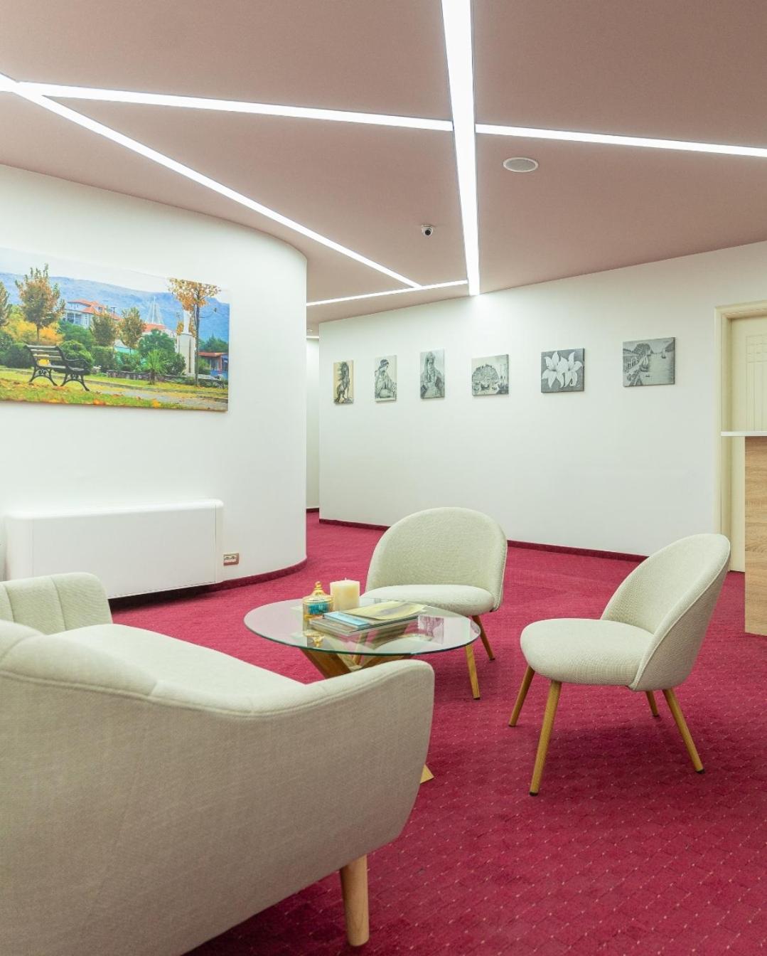 Alko Hotel شكودر المظهر الخارجي الصورة