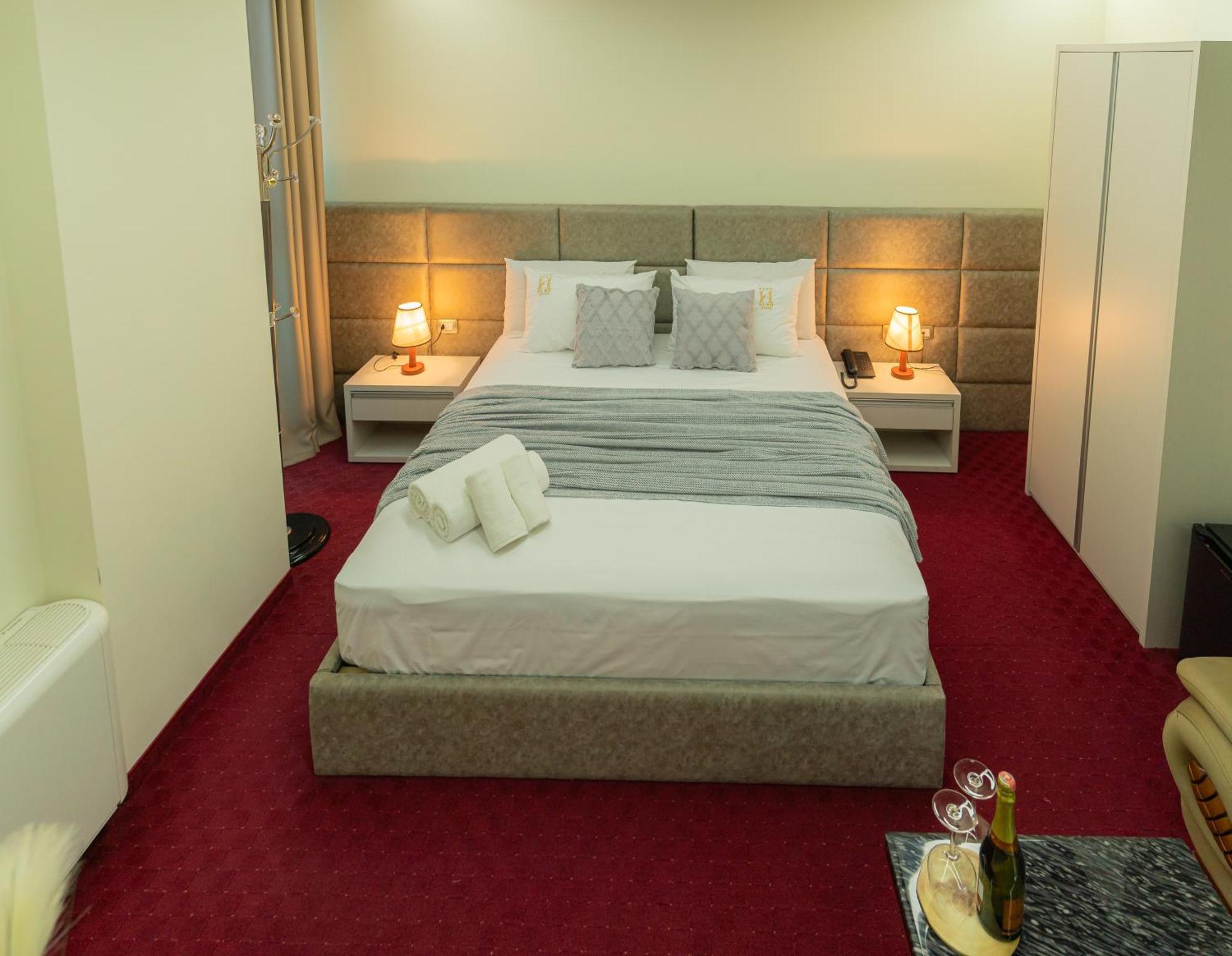 Alko Hotel شكودر المظهر الخارجي الصورة