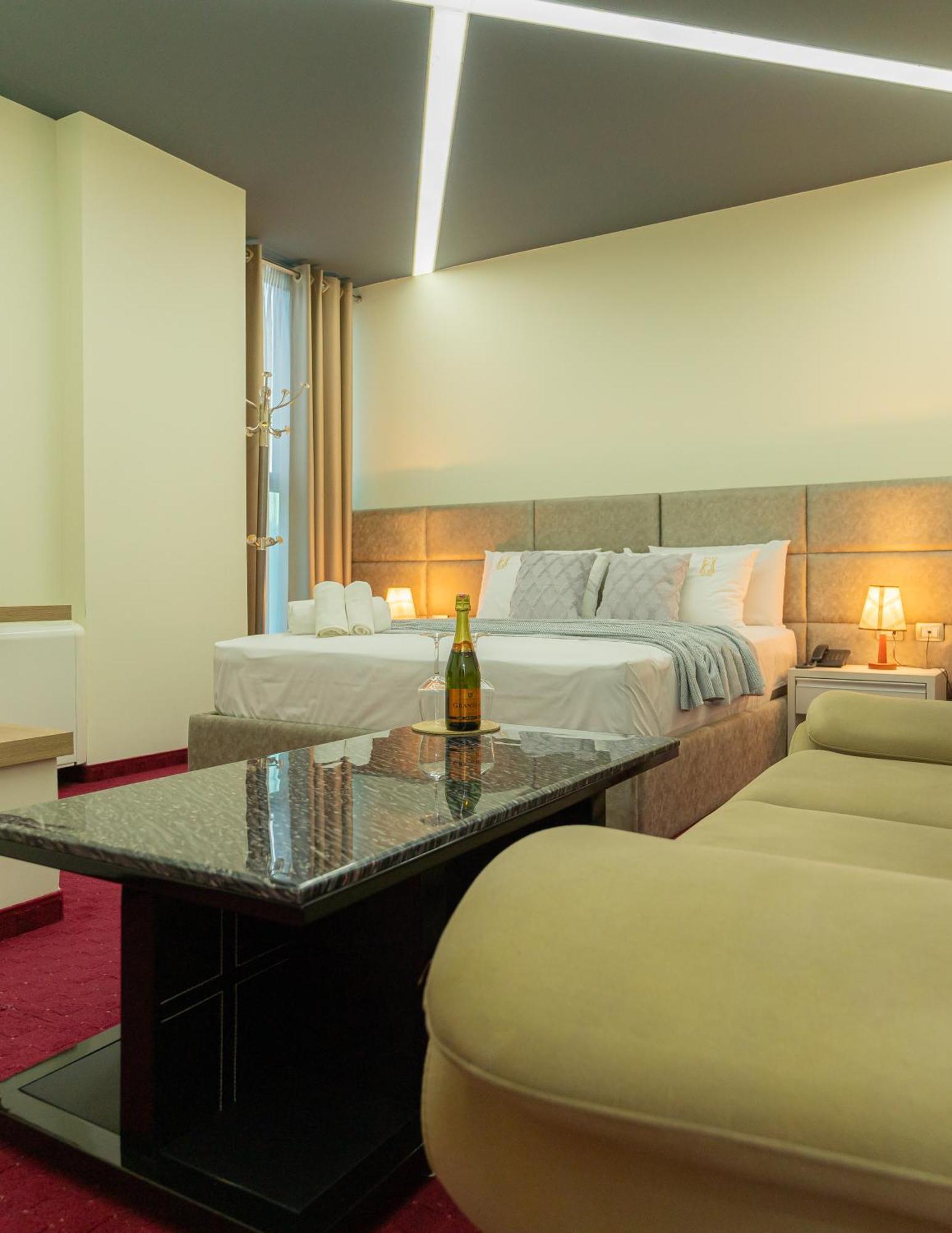 Alko Hotel شكودر المظهر الخارجي الصورة